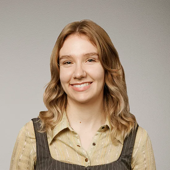 Photo of Caitlin Dacey